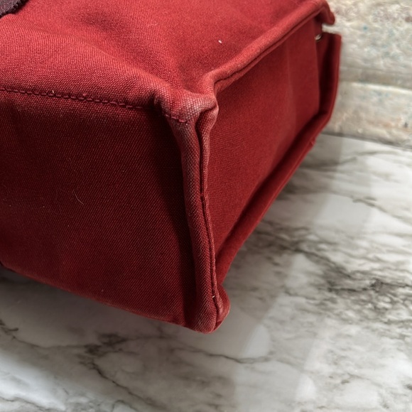 Hermès Fourre Tout MM Red Canvas Tote Bag - Picture 9 of 16